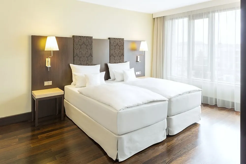 **** Hotel Nh Collection Dresden Altmarkt Germany