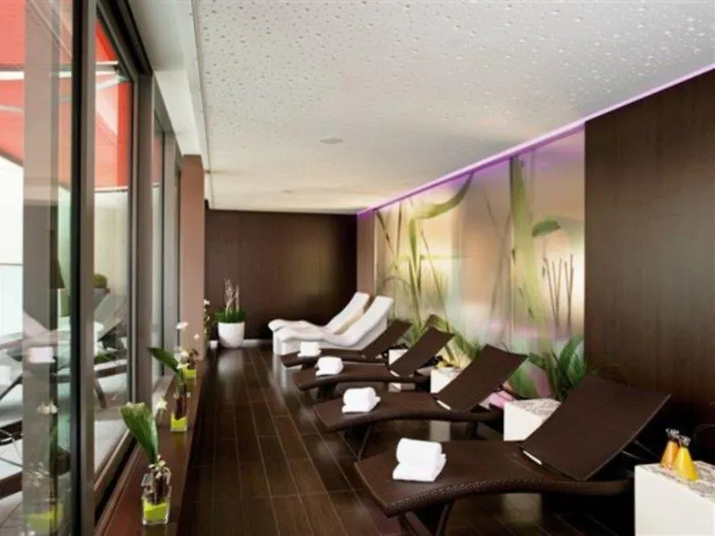 Nh Collection Dresden Altmarkt Hotel